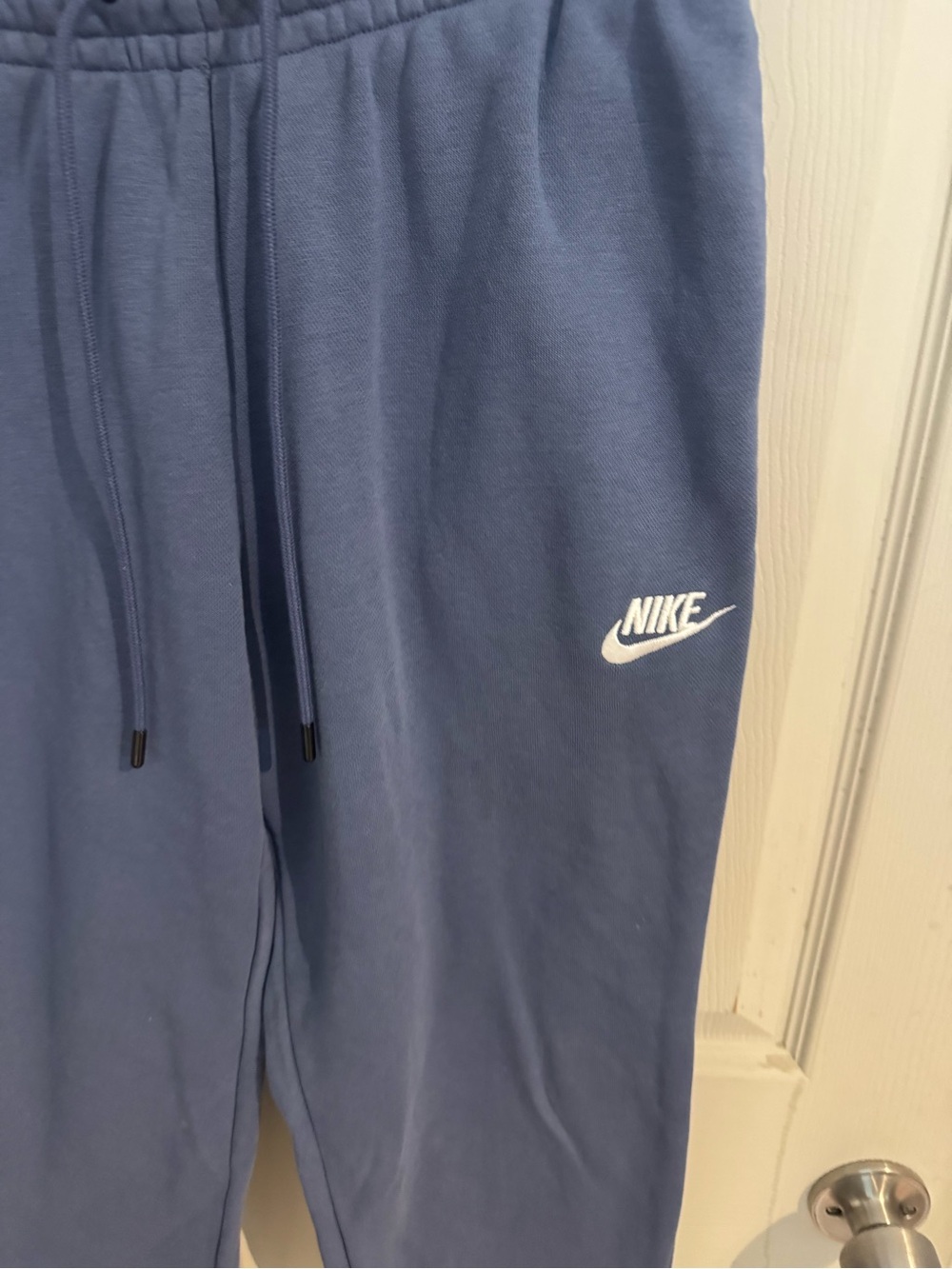 Nike Women's Sportswear Essential Fleece Pants Jogger Women’s Medium - Picture 7 of 11